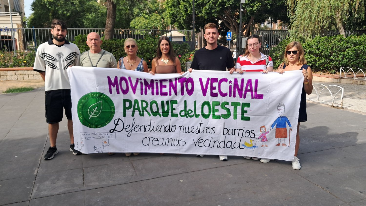 El PSOE concede los premios Liderazgo a ADAEC y al Movimiento Vecinal Parque del Oeste