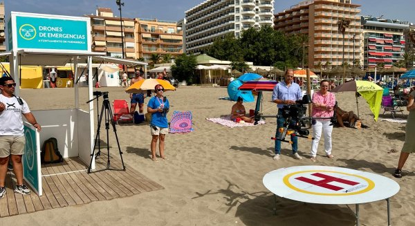 El servicio de aerovigilancia con drones de las playas de Fuengirola realizó seis misiones de rescate durante el pasado mes de julio