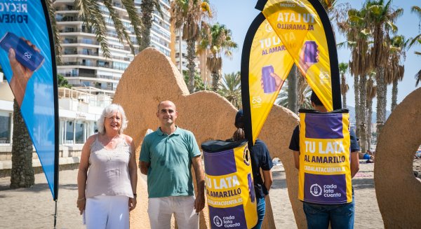 Vuelve a Málaga la campaña de reciclaje en playas “Tu lata al amarillo” 