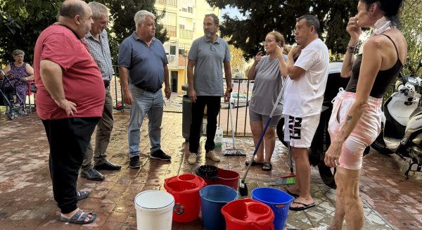 Pérez denuncia que De la Torre 'da la espalda' en limpieza y servicios a los barrios trabajadores de la ciudad