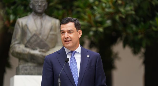 Moreno apela a un “autonomismo útil” que haga del éxito de Andalucía un soplo de vitalidad para España
