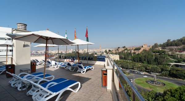 Málaga contará con una ocupación hotelera cercana al 90% durante la feria de agosto, dos puntos por debajo del pasado año 