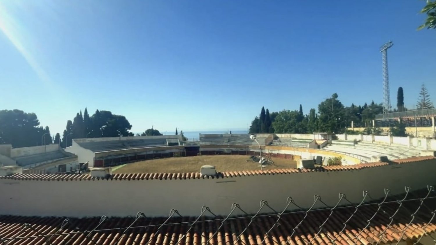 Vox denuncia que el PP quiere demoler la Plaza de Toros para construir un aparcamiento al servicio de un parque temático chino