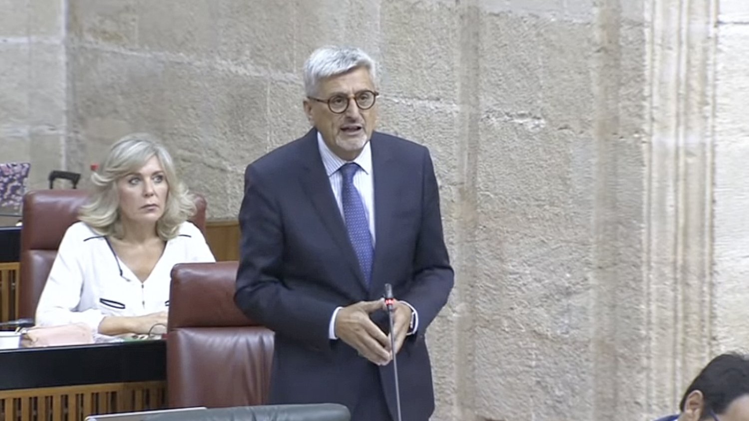 El PSOE denuncia que la 'situación insostenible' que sufren los pacientes oncológicos en el Clínico