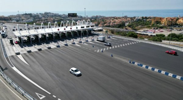 La autopista de la Costa del Sol inicia el reasfaltado de la carretera entre Fuengirola y Marbella