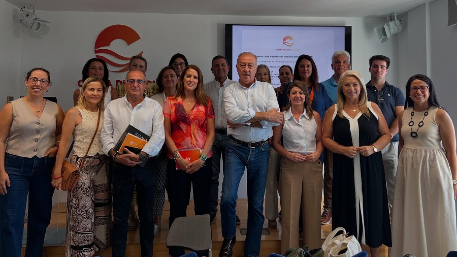 Turismo Costa del Sol y Mancomunidad Axarquía impulsan la digitalización de la oferta turística de la comarca