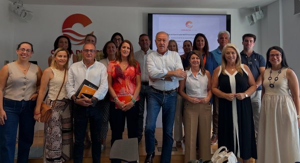 Turismo Costa del Sol y Mancomunidad Axarquía impulsan la digitalización de la oferta turística de la comarca