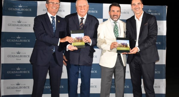 El Real Guadalhorce Club de Golf ha presentado el libro de la Historia del Club