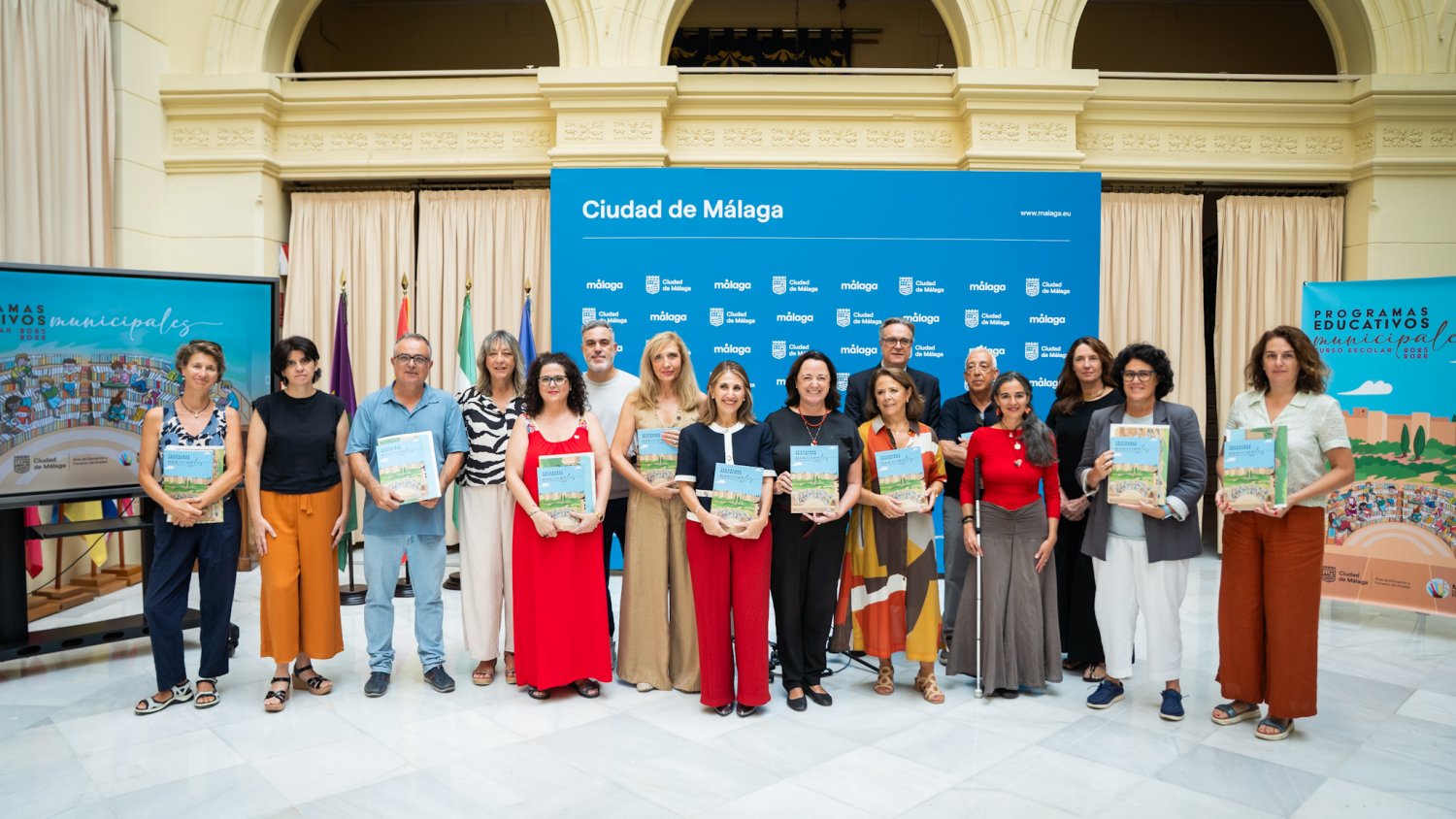El Ayuntamiento presenta la oferta de los Programas Educativos Municipales con 142 actividades y talleres para el curso 2025/2026 