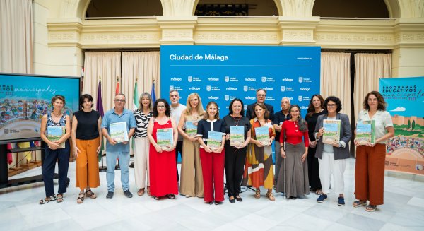 El Ayuntamiento presenta la oferta de los Programas Educativos Municipales con 142 actividades y talleres para el curso 2025/2026 