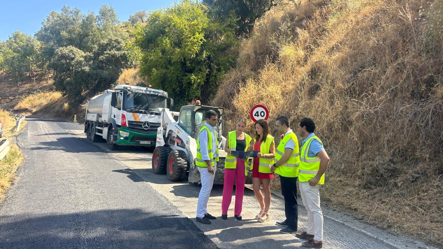 La Diputación asfalta todo el trazado de una de las carreteras de acceso a Árchez