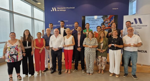 La Diputación facilita a 15 municipios planes de Protección Civil para emergencias, incendios forestales y eventos