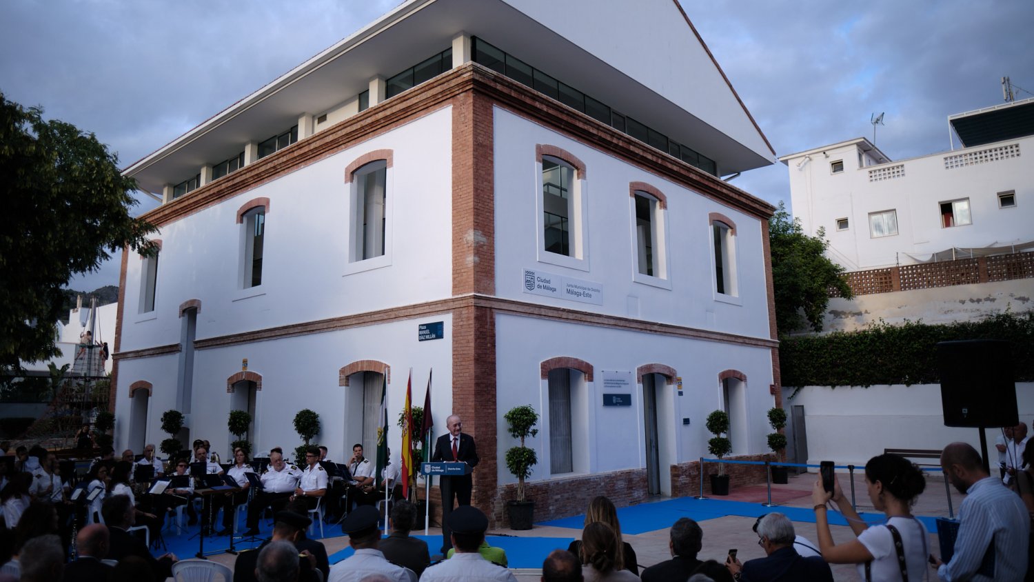 El Ayuntamiento de Málaga pone en servicio el nuevo edificio que será la sede de la Junta Municipal del distrito Este