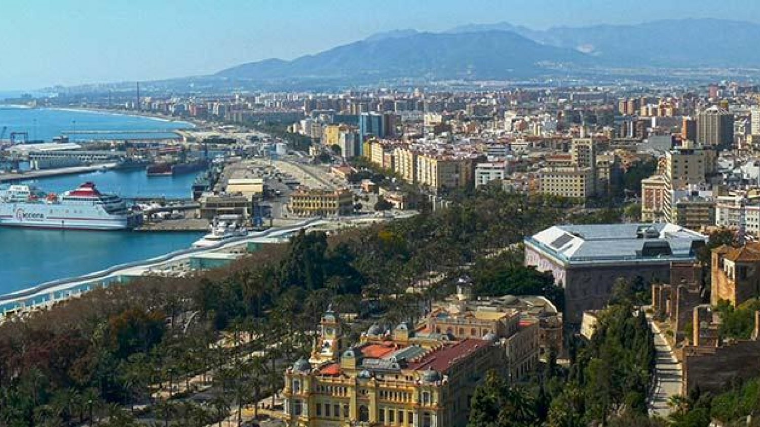 Málaga afianza el turismo de calidad y roza los dos millones y medio de pernoctaciones hoteleras de enero a agosto