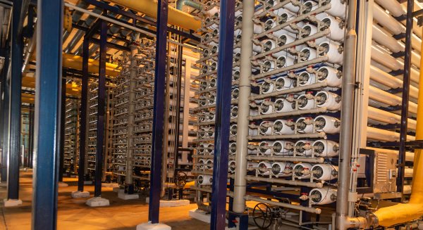 Acosol adjudica por 7,6 millones de euros la obra de mejora de la eficiencia energética en la Desaladora de Marbella