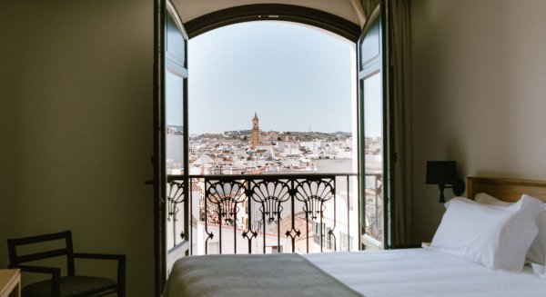 Septiembre cierra con un 91% de ocupación hotelera por encima de Málaga, superando por dos puntos al mismo mes de 2024