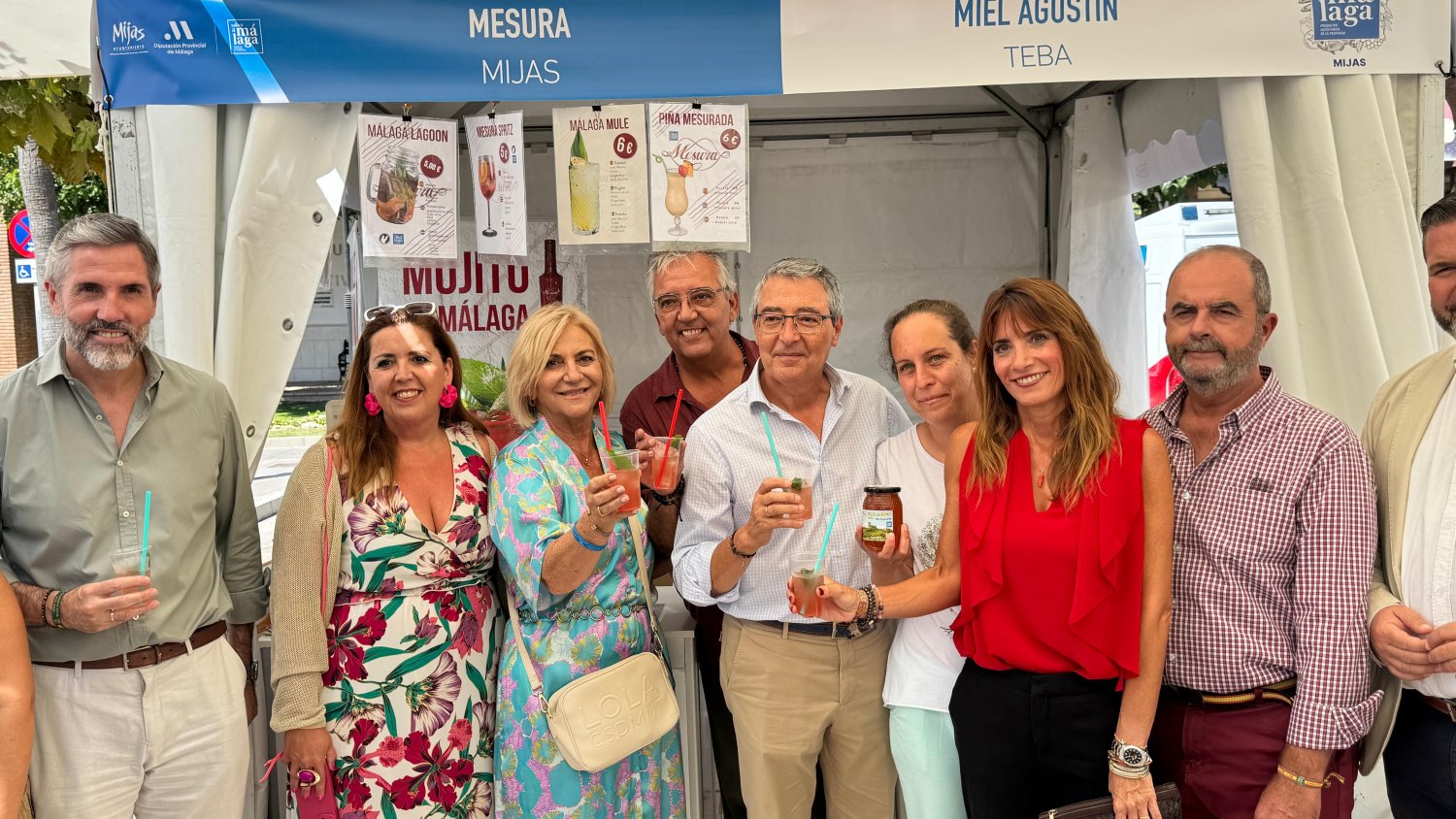 La alcaldesa, Ana Mata, y el presidente de la Diputación, Francisco Salado, inauguran la feria comarcal ‘Sabor a Málaga’ que se celebra este fin de semana