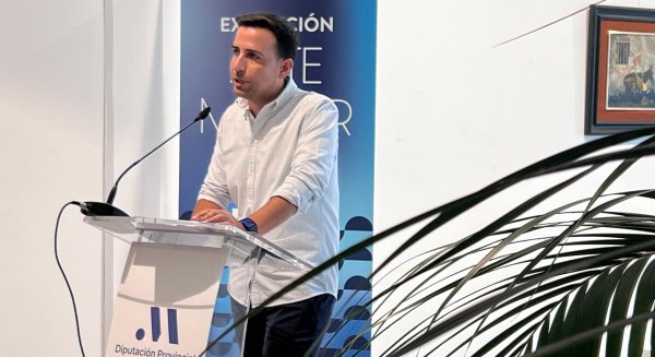 El espacio expositivo de la Diputación acoge una muestra de arte y artesanía creada por personas mayores de la provincia