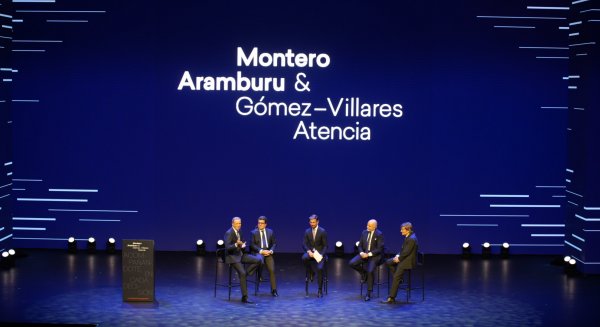 Montero Aramburu & Gómez-Villares Atencia celebra su gala de presentación en Málaga