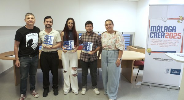 Pedro Francisco Domínguez, Benjamín Cristian Santiago y Lidia Mangas, ganadores de la Muestra Joven de Literatura 'MálagaCrea' 2025