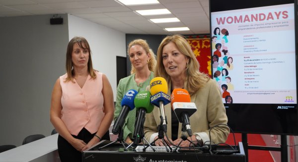 La Diputación y Amupema ofrecen en Ronda, Vélez-Málaga, Benahavís y Coín talleres para mujeres empresarias