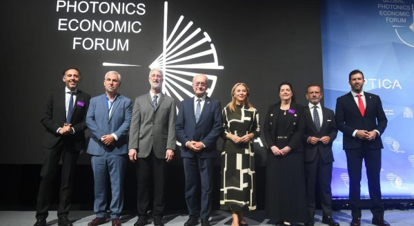Carolina España afirma en Málaga que Andalucía consolida su liderazgo en innovación y tecnología al acoger el Global Photonics Economic Forum