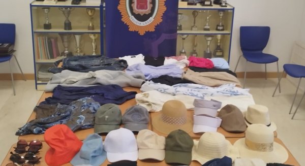 La Policía Local de Ronda detiene a dos carteristas