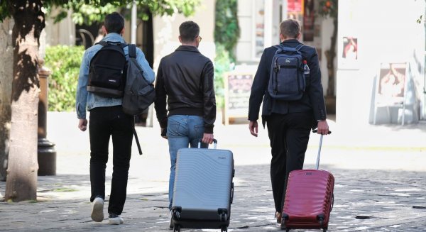 La Junta impulsa un sistema para impedir la inscripción de viviendas en el Registro de Turismo en municipios con limitaciones urbanísticas