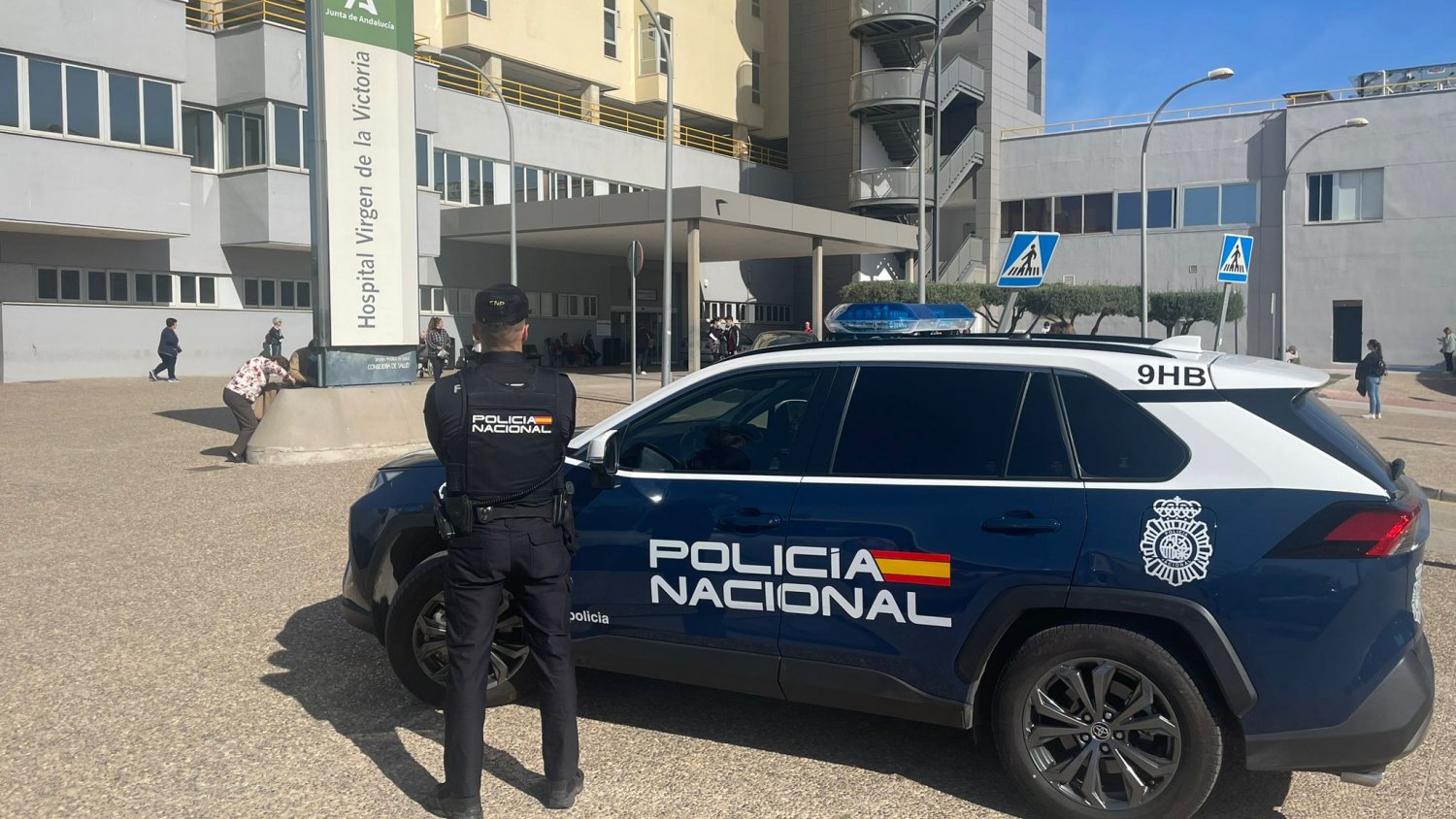 Detenido en Málaga a un hombre por apuñalar a un joven que continúa hospitalizado un mes después del ataque tras perder un riñón