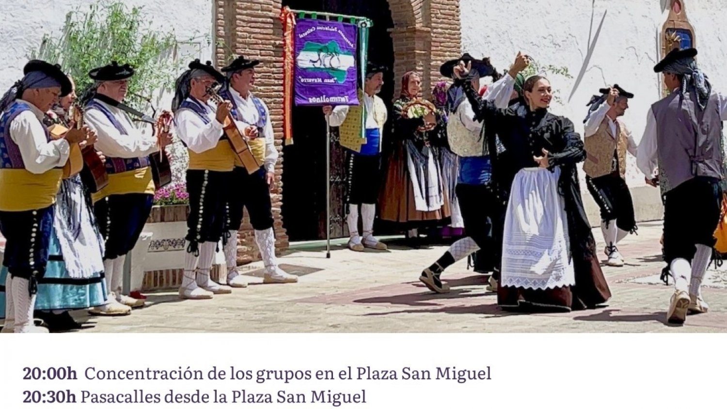 El XI Festival Folclórico de Torremolinos reúne a asociaciones de baile de Argelia, Tenerife o Argamasilla de Alba