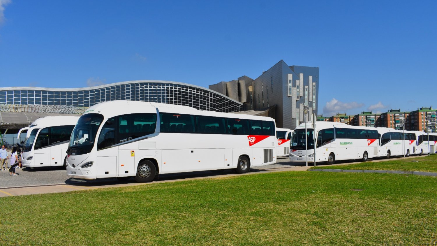 Autobuses Paco Pepe concluye el traslado de más de 1.200 asistentes en el Congreso de Farmacia Hospitalaria en Málaga