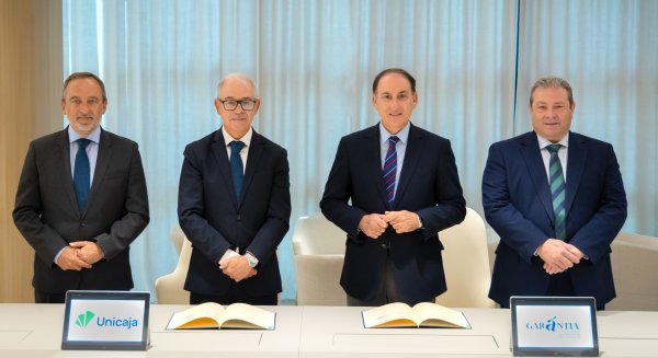 Unicaja y Garántia renuevan su colaboración y destinan 160 millones a préstamos con avales para la financiación de pymes y autónomos