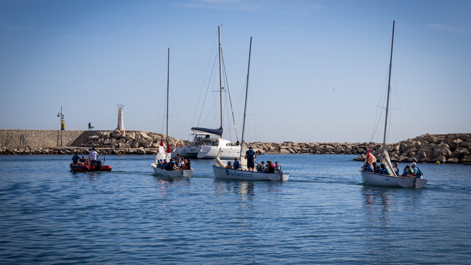 La Fiesta del Mar de Estepona reúne a más de 250 personas en una jornada dedicada al mar y la sostenibilidad