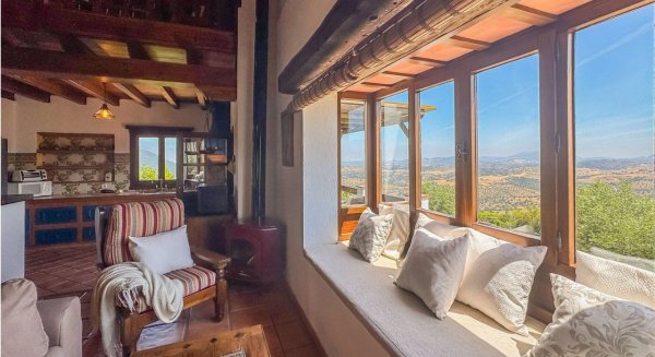 El fin de semana de Todos los Santos tendrá una ocupación de casi el 70% en las casas rurales de Málaga, la más alta de Andalucía