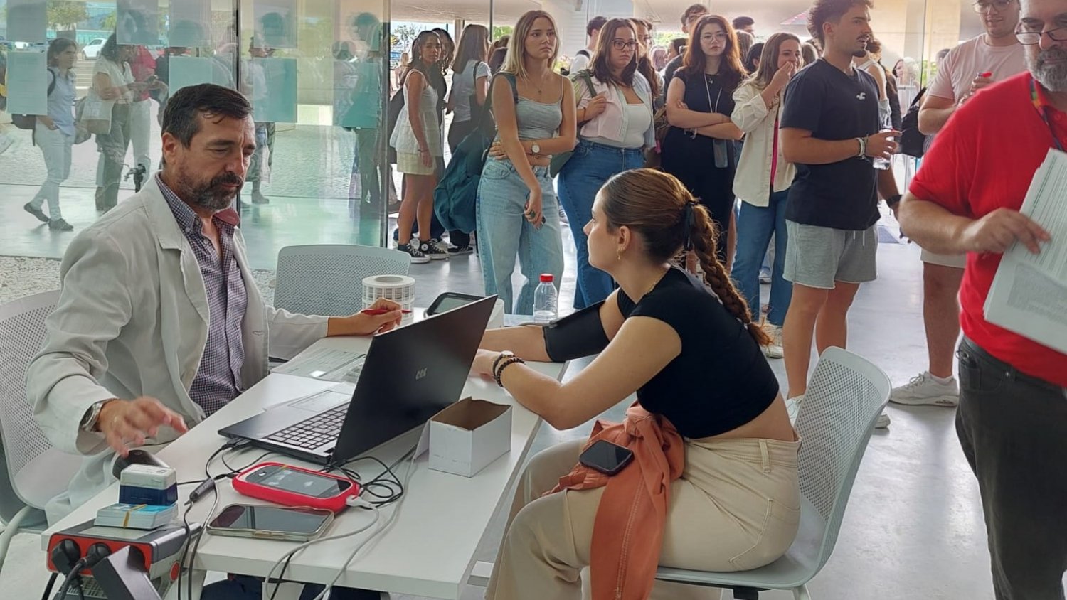 El Centro de Transfusión de Málaga celebra su campaña universitaria anual de donación de sangre 