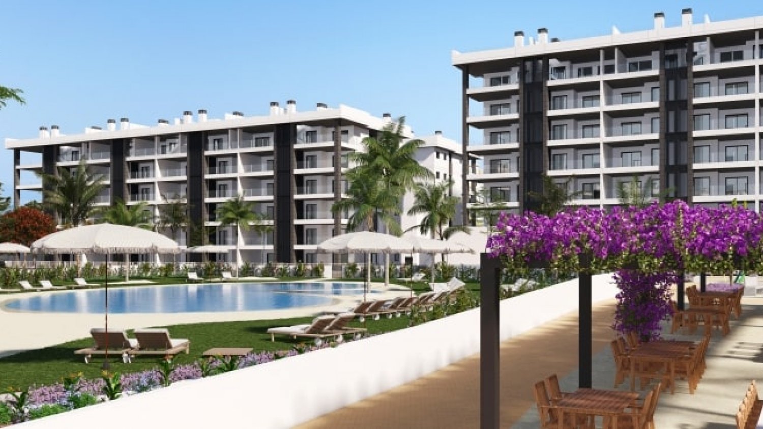 Los compradores nacionales de vivienda impulsan la demanda en la Costa del Sol y la Costa Blanca