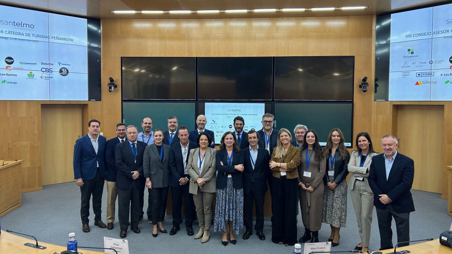 Unicaja se incorpora al Consejo Asesor de la Cátedra Peñarroya de Turismo de San Telmo para mejorar la competitividad del sector