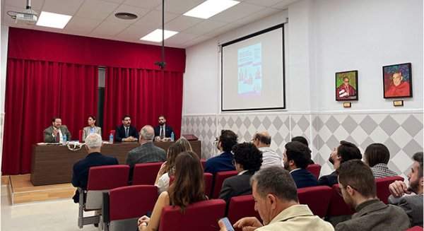 Un seminario de la UMA aborda los derechos y garantías de los contribuyentes en sus relaciones con la administración tributaria