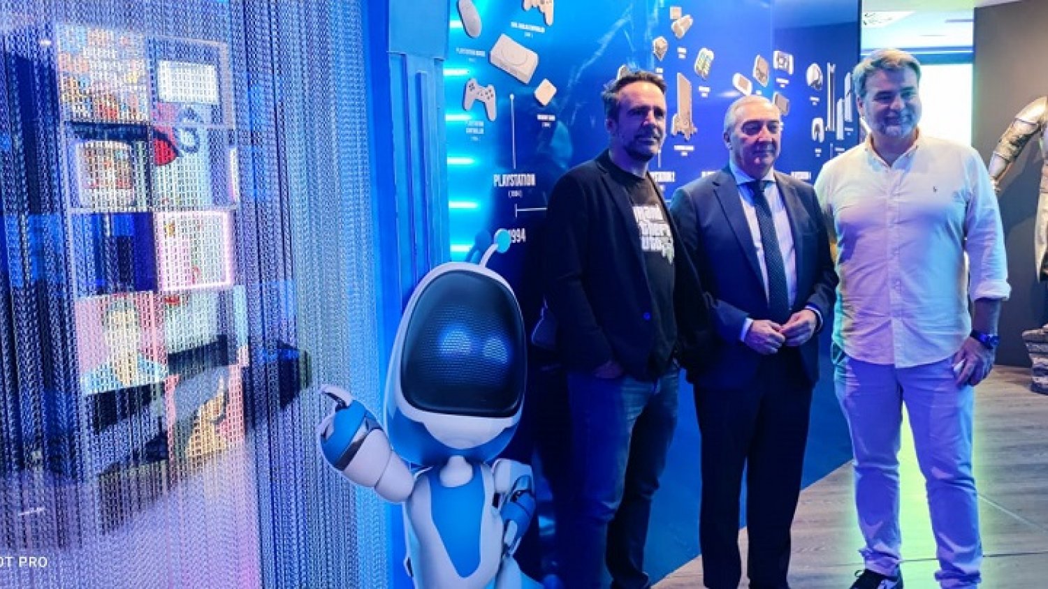 Turismo Costa del Sol destaca el éxito en la trayectoria del Museo OXO del Videojuego con la exposición 'Para nosotros, jugadores: 30 años de PlayStation'