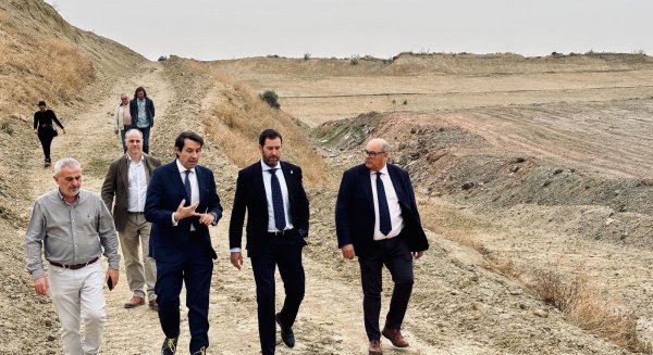 La Junta culmina la restauración ambiental de la antigua explotación minera Campiñuela Baja en Vélez Málaga 