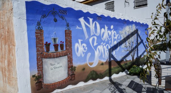 El programa de promoción del arte urbano 'Málaga Más Bella' estrena un nuevo mural en Camino de los Almendrales