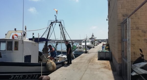 La Junta adjudica la reparación del muelle de suministro de combustible del puerto de Fuengirola