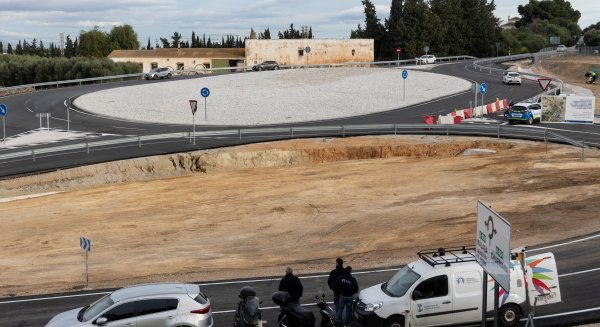 Dos proyectos financiados por la Diputación y el Ayuntamiento de Alhaurín de la Torre permiten abrir al tráfico un nuevo enlace con la A-7