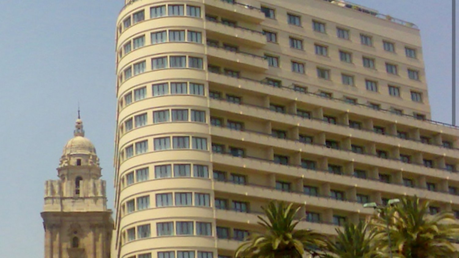 Málaga supera en octubre los 3 millones de pernoctaciones hoteleras en lo que va de año y la estancia media se mantiene en 2 días