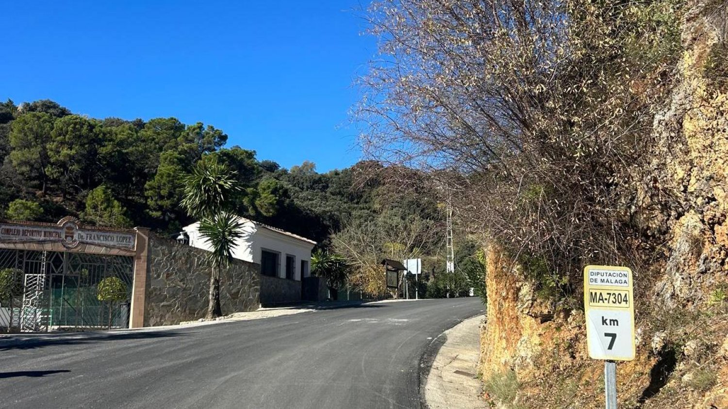 La Diputación asfalta la carretera de acceso a Igualeja con una inversión de 148.000 euros