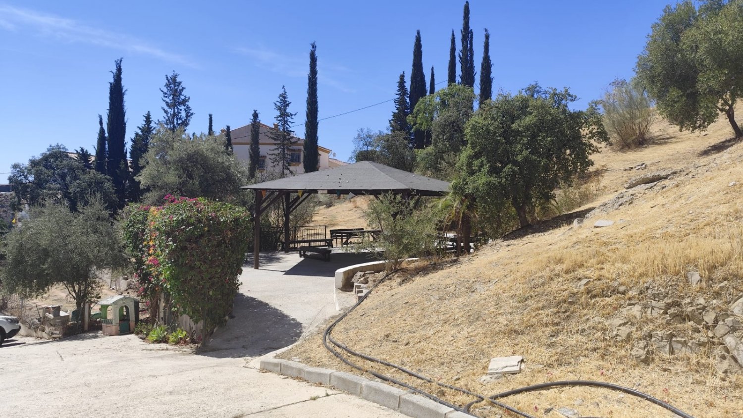 Rincón de la Victoria adjudica las obras de acondicionamiento que permitirán unificar al alumnado del CEIP La Candelaria