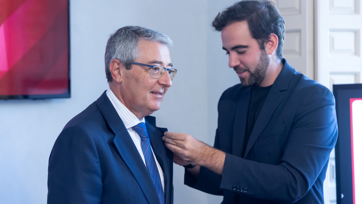 Salado señala las oportunidades de internacionalización para los jóvenes empresarios malagueños en sectores como el turístico o el agroalimentario