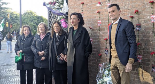 IU y la familia Caparrós reclaman justicia y el reconocimiento como víctima del terrorismo en el 48º aniversario del 4D