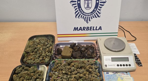Desmantelan en Marbella un supuesto club de fumadores que operaba sin licencia y distribuía drogas