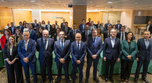 Unicaja lanza un programa para impulsar el talento interno y las habilidades de liderazgo de su plantilla